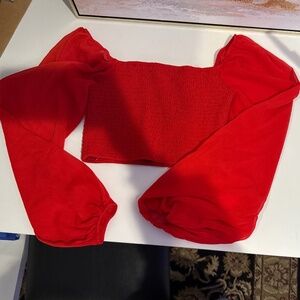 Red puffy sleeve crop top